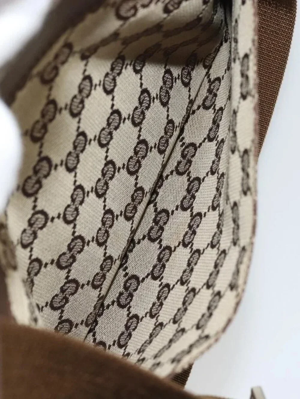 GUCCI GG Canvas Shoulder Bag Beige Silver 27639 Auth 175360